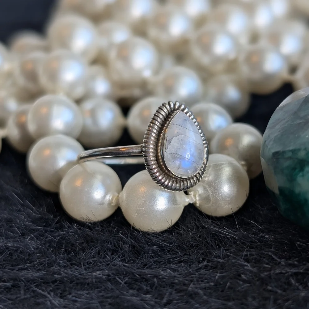 Sterling Moonstone Ring 7.5 - Everyday 925 Silver Jewelry